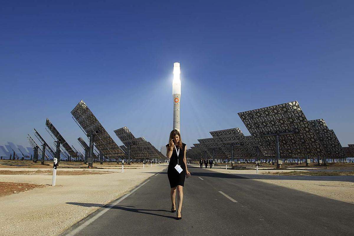Fuentes de Andalucia, Spanien. Im Süden Spaniens ist die neue Solaranlage "Gemasolar" eingeweiht worden.
