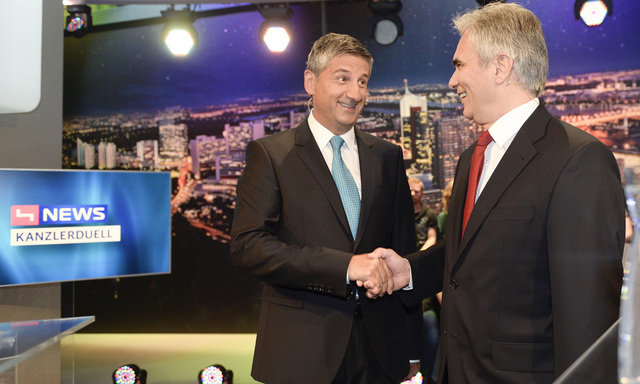 280.000 Menschen sahen Michael Spindelegger und Werner Faymann beim ersten Kanzlerduell auf Puls4 zu.