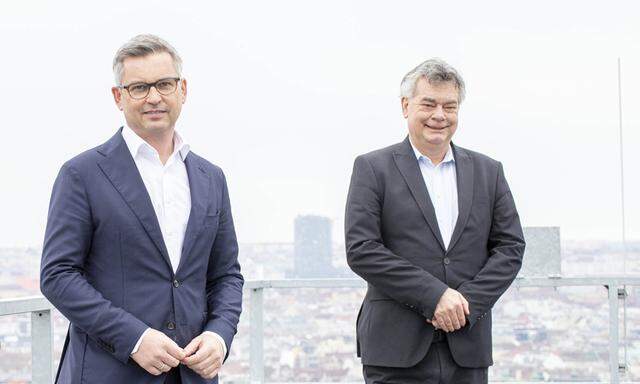Sie verhandeln die Regierungslinie: Vizekanzler Kogler (Grüne, re.) und Finanzminister Brunner (ÖVP).