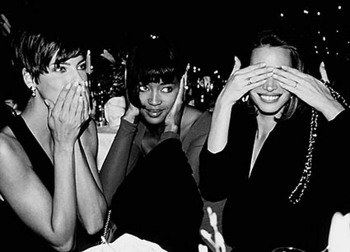  Roxanne Lowit: "Linda Evangelista, Naomi Campbell, Christy Turlington - Speaking, hearing and seeing no evil", Fashion Group Party, Plaza