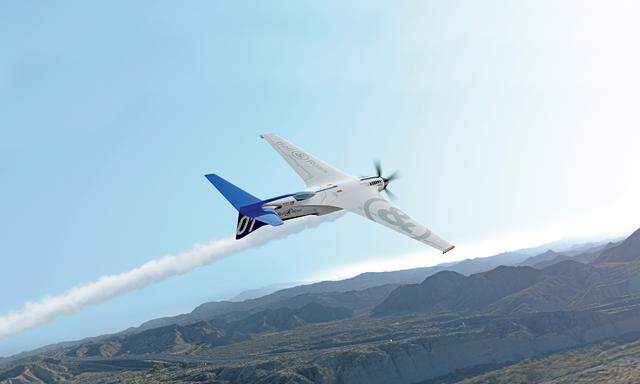 Die Inspirationsquelle  für die „Racing Bird“-Zeitmesser ist der „BR-Bird“, ein Hochgeschwindigkeitsflugzeug. Beides entworfen von Bell & Ross.