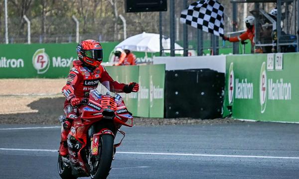 Ducati-Star Marc Marquez sieht.