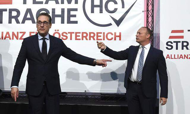 Christian Höbart (li.) ist Straches neues Generalsekretär. 
