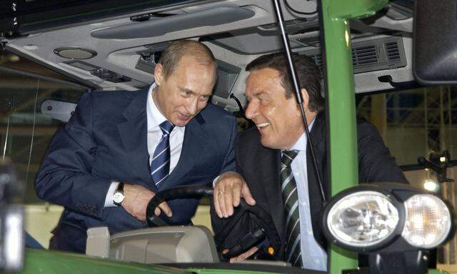 Gerhard Schröder und sein Freund Wladimir Putin