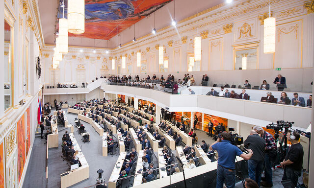 NATIONALRAT: BUDGETREDE DES FINANZMINISTERS LOeGER