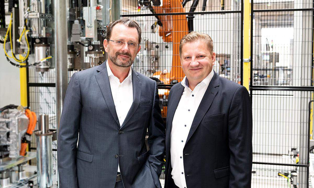 Nikolaus Szlavik übernimmt den Vorsitz der Geschäftsführung der PIA Automation Austria und führt die Geschäfte damit gemeinsam mit Norbert Kahr. Der gebürtige Grazer verfügt über 20 Jahre internationale Erfahrung im Bereich Automotive und Maschinenbau und war zuletzt als Geschäftsführer der ADG Austria Druckguss GmbH tätig.