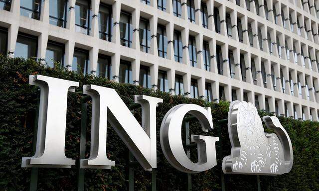 FILE PHOTO: The logo of ING bank is pictured at the entrance of the group's main office in Brussels