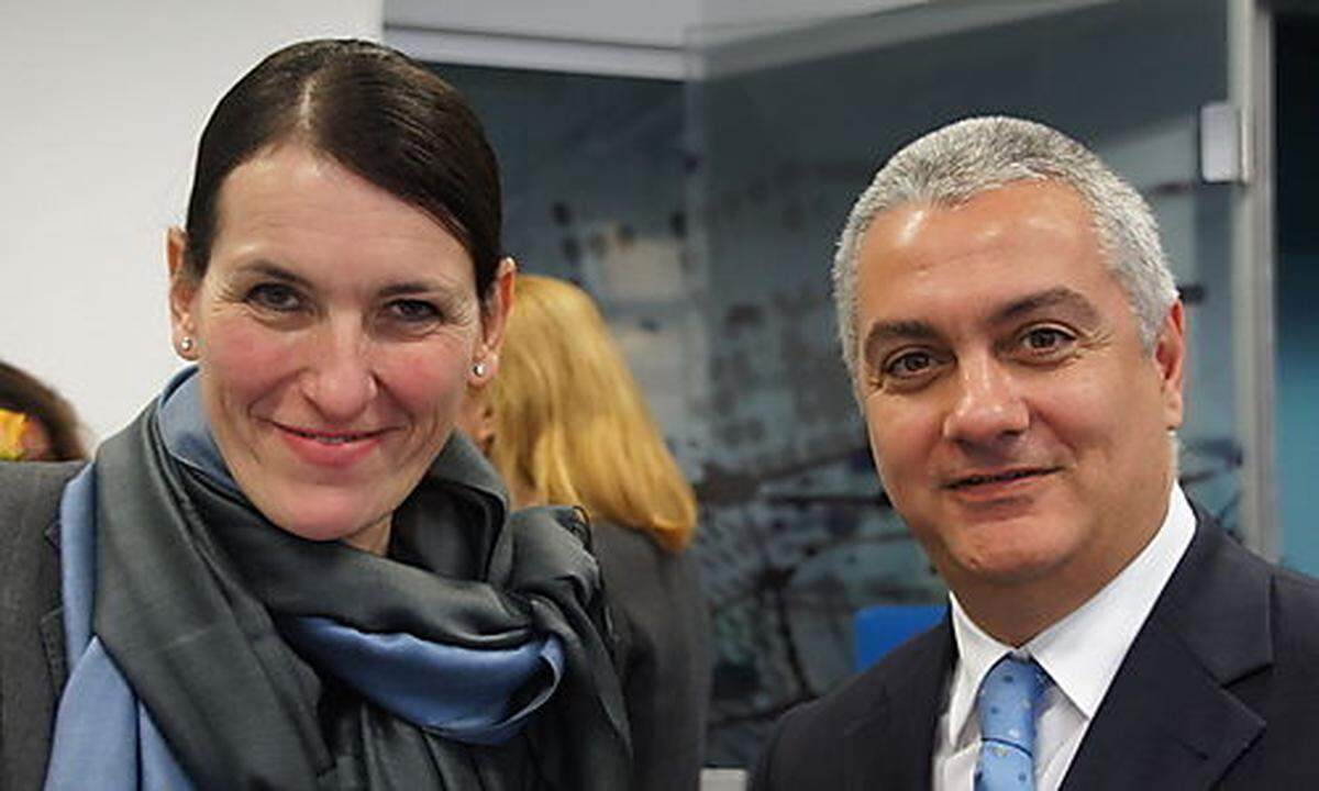 Natalie Scherfler (Accelor) und Mario Filoxenidis (Eucusa)