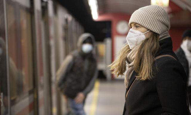 FFP-2 Maskenpflicht in den �ffentlichen Verkehrsmitteln // FFP-2 mandatory masks in public transport