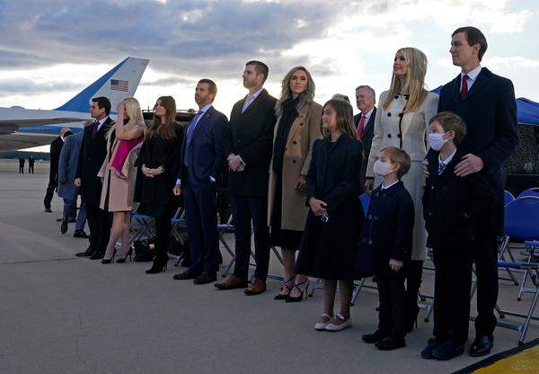 Der Trump-Clan lauschte seinem Patriarchen. Seiner Familie dankte der Präsident auch zu allererst in seiner Ansprache.