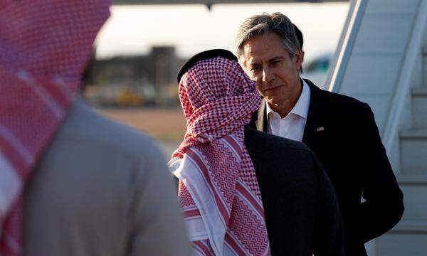 US-Außenminister Antony Blinken bei einem Besuch in Saudiarabien 
im Jänner. Jetzt führt ihn seine Vermittlungstour erneut in die Golf­monar­chie.