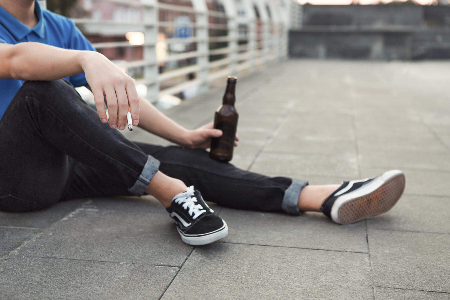 WHO alarmiert ber Alkohol- und Tabakkonsum bei Jungen