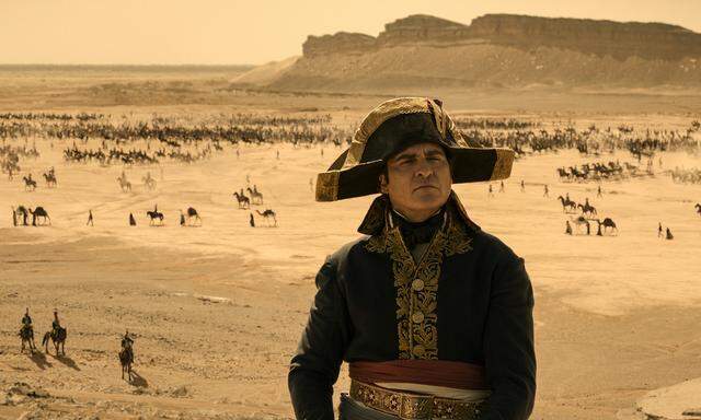 Kriegslüstern und verzweifelt verliebt: Joaquin Phoenix als Napoleon.