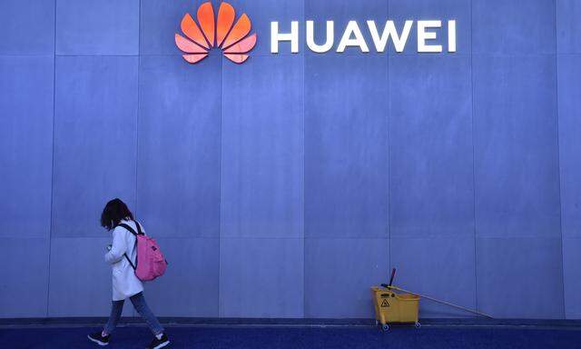 Dem weltgrößten und chinesischen Netzwerkausrüster Huawei bläst rauer Wind westlicher Regierungen entgegen.