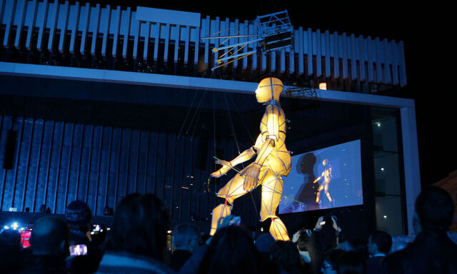 LINZER MUSIKTHEATER: EROeFFNUNG/ 'EIN PARZIVAL'