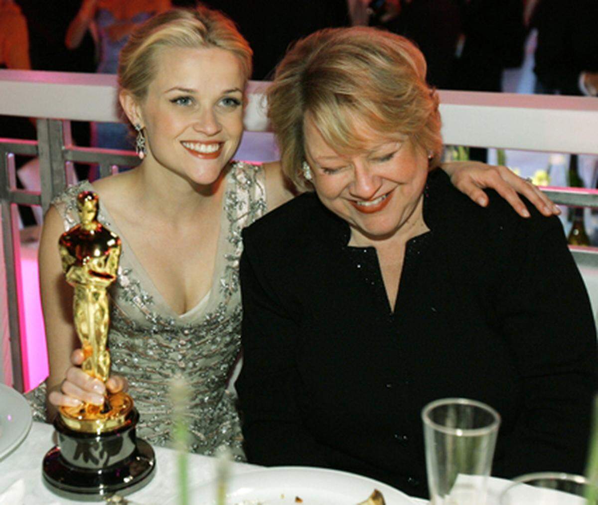 Für Reese Witherspoon gab es 2006 einen Oscar und Mama Betty ging das Herz über.