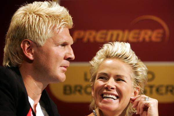 Claudia und Stefan Effenberg sind seit 2002 ein Paar, ihre Ehe ist wild aber stabil, sie musste einige Affären überstehen. Claudia Effenberg war zuvor allerdings mit dem Fußballer Thomas Strunz verheiratet. Strunz war sehr gut mit Effenberg befreundet, war.