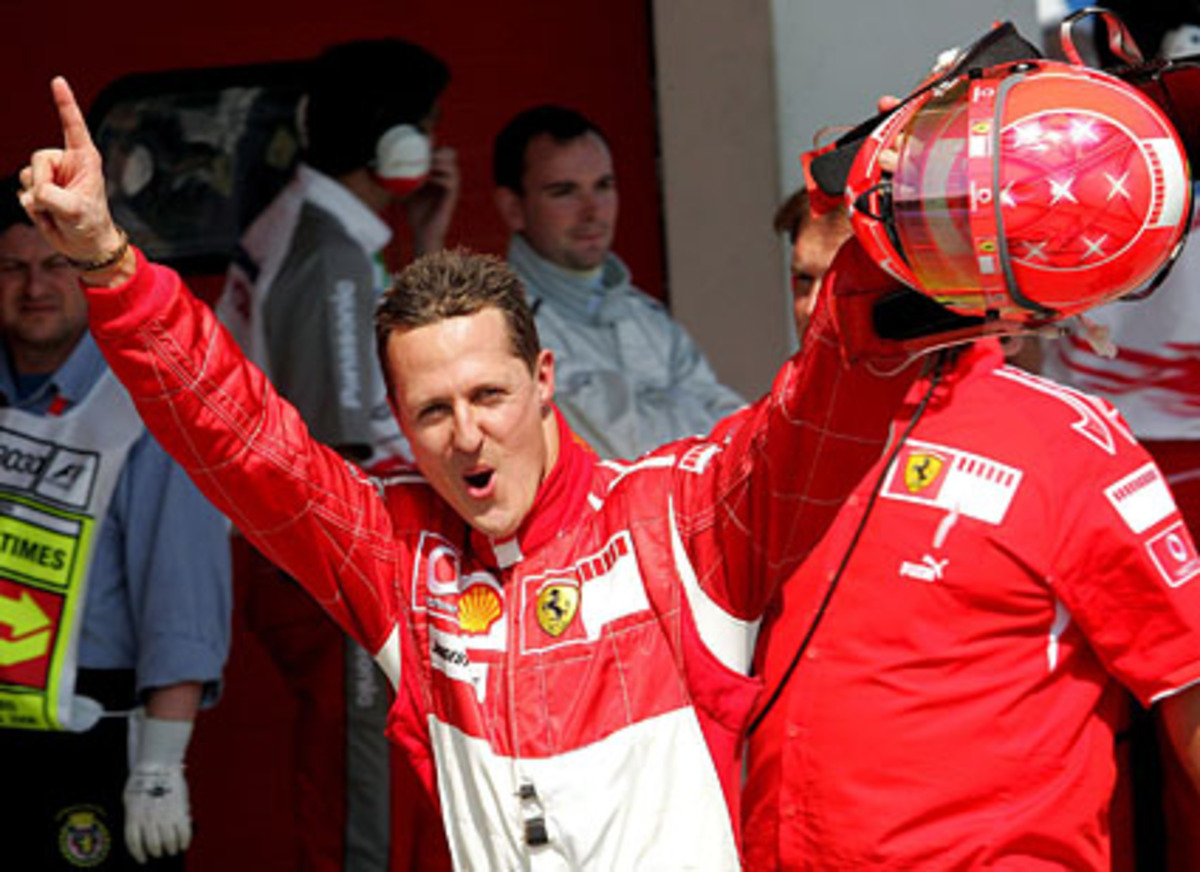 Schumacher holt in Imola die 66. Pole Position seiner Karriere und überbietet die langjährige Bestmarke Sennas.