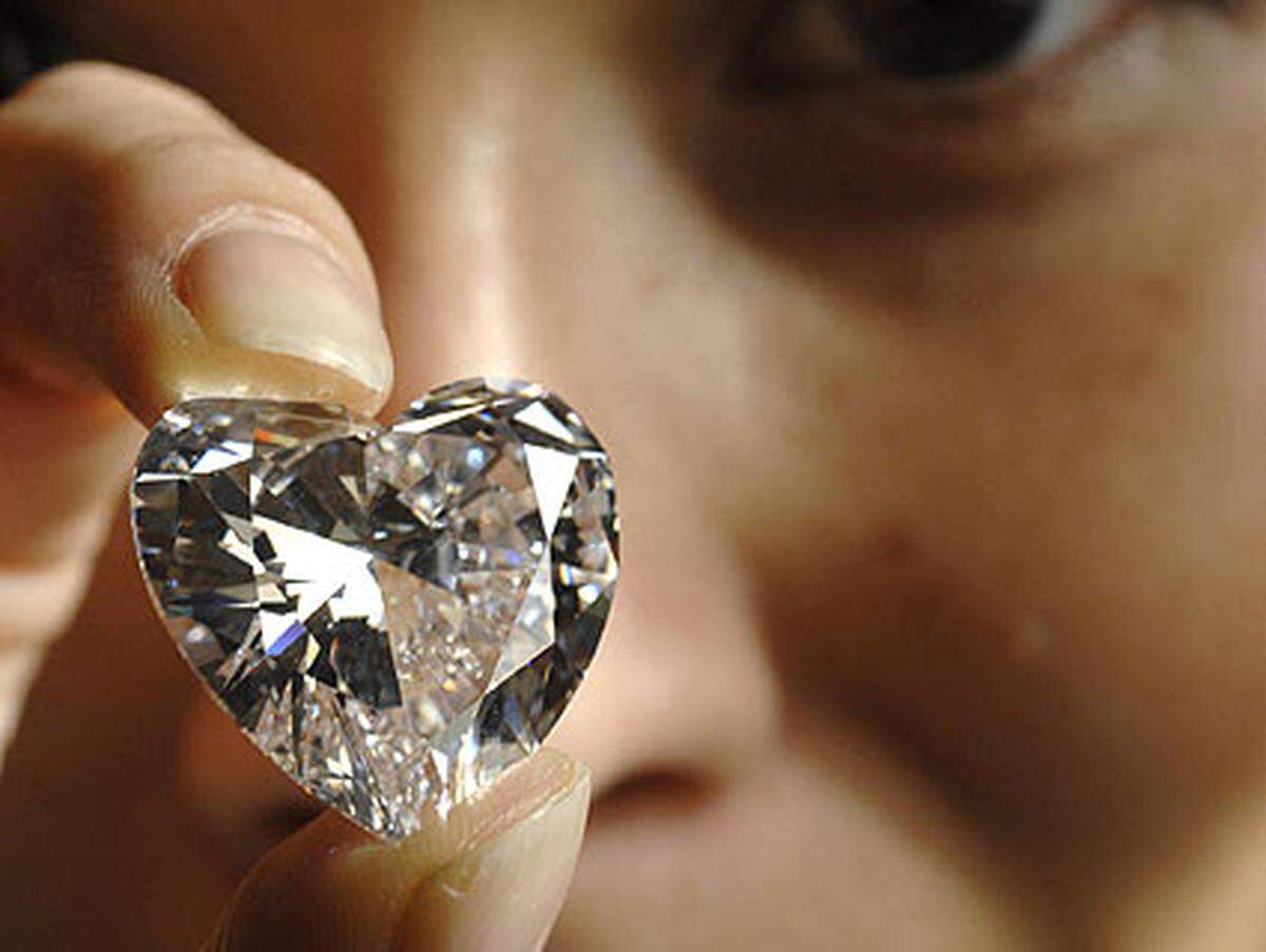 37,01 Karat wiegt dieser Diamant. Der stolze Preis: geschätzte 3,1 bis 3,6 Millionen US-Dollar.