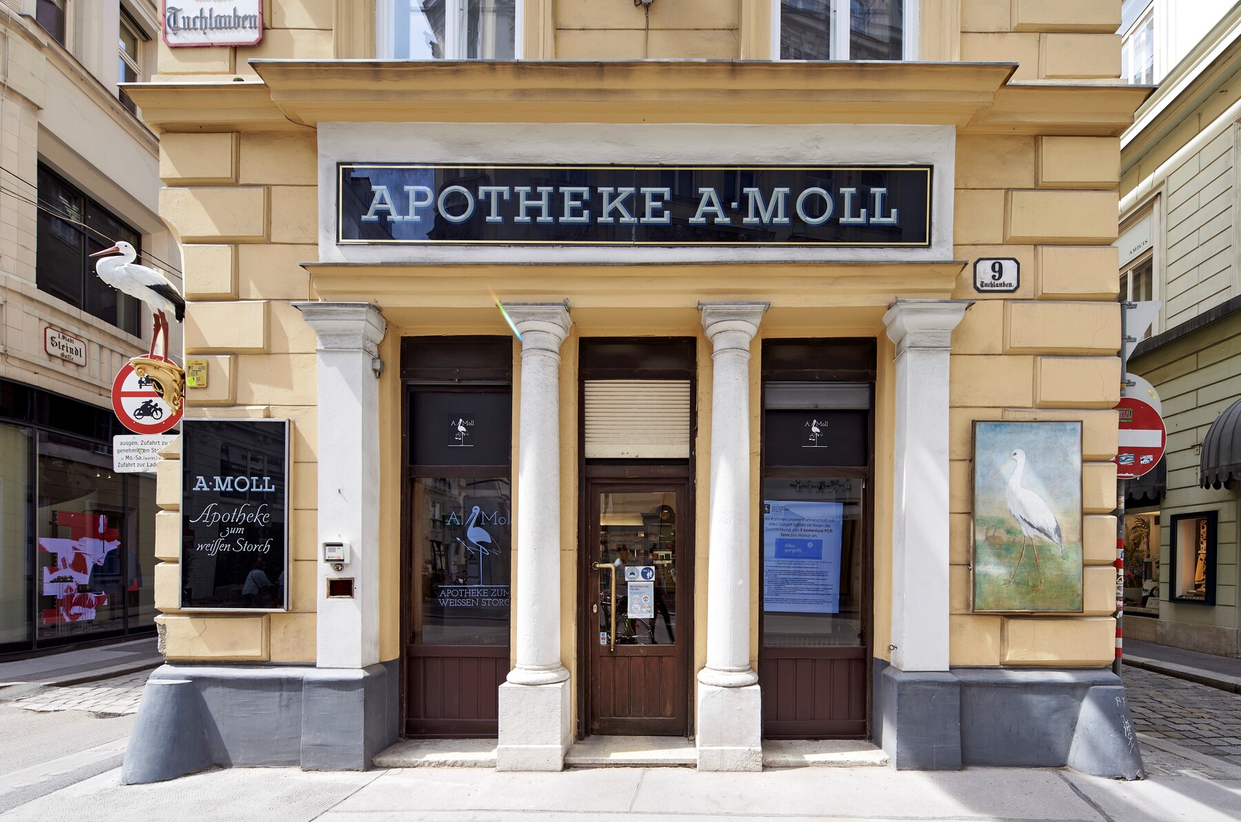 Vienna Pharmacy Blends 500 Years of History with Modern Offerings