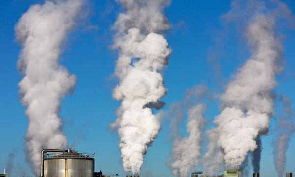 Belastung der Umwelt durch Industrieabgase