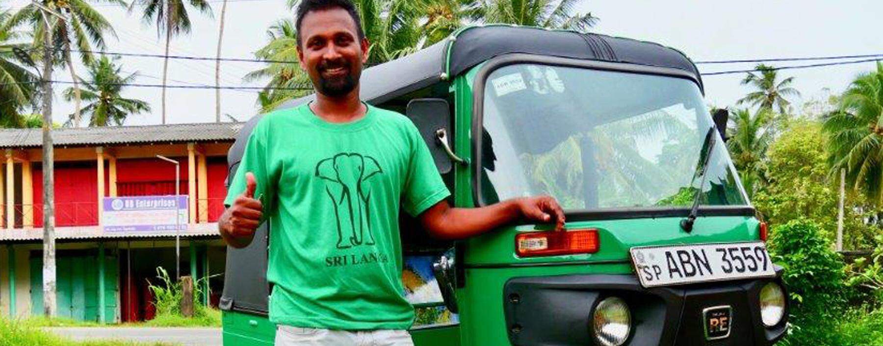 Seit zehn Jahren arbeitet Anuranga als Fahrer. 