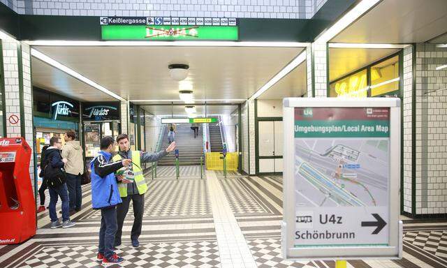  Und plötzlich war die Station Hütteldorf ziemlich leer: Am ersten Werktag ohne U4 zwischen Hütteldorf und Hietzing blieb das Chaos aber aus.