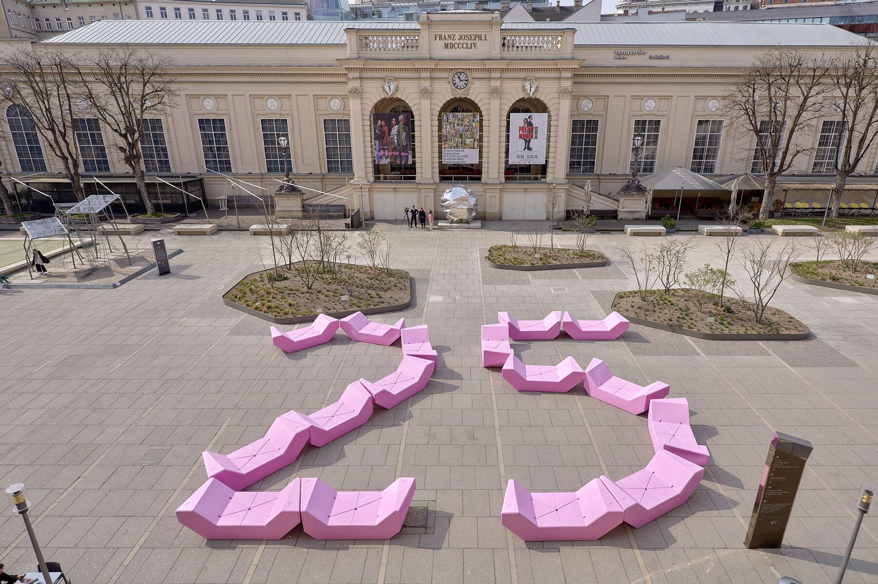 Austria's visual arts sector generates billions, study finds