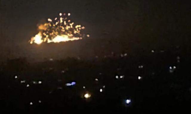 Israelisches Bombardement auf Ziele rund um die syrische Hauptstadt Damaskus.