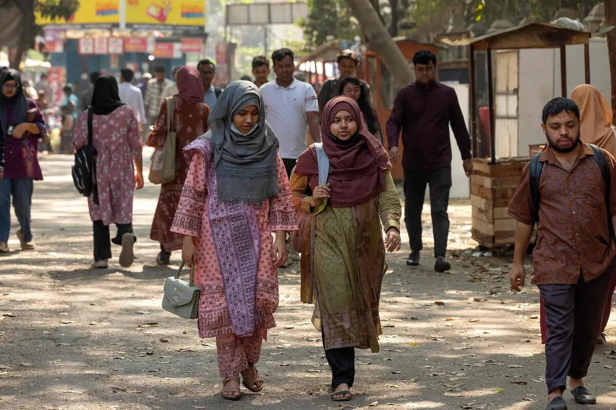 2024 führten Studentenproteste zum Sturz der Regierung unter Sheikh Hasina.