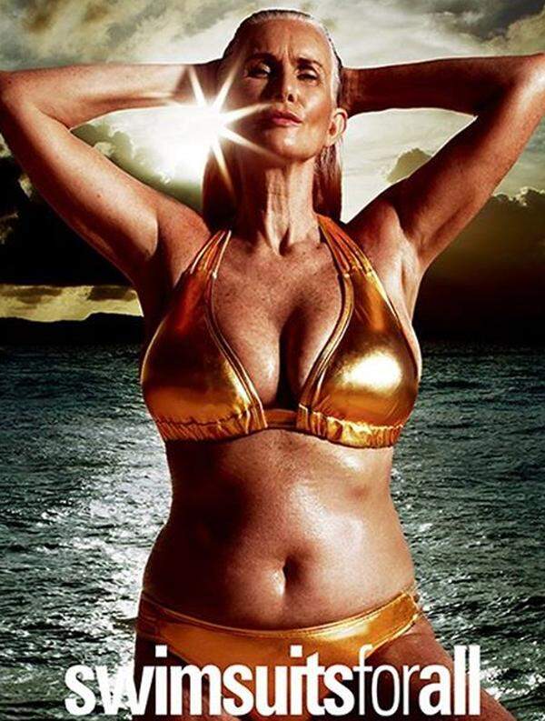 "Swimsuit for all" hat nämlich auch das 56 Jahre alte Model Nicola Griffin engagiert. Denn damit will man zeigen, dass man wirklich "Bademode für jeden" hat.