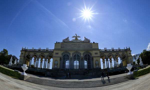 SANIERUNG DER GLORIETTE ABGESCHLOSSEN