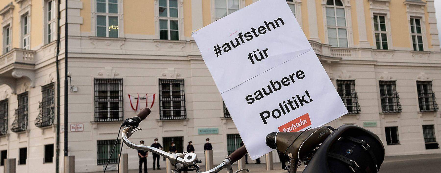 20210401 Flashmob - Easter cleaning for cleaner politics at the Federal Chancellery VIENNA, AUSTRIA - APRIL 1: Flashmob
