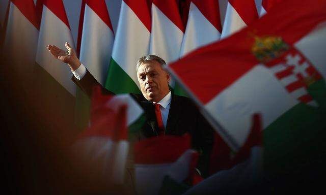 Viktor Orbán bleibt unangetastet.