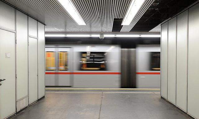 Symbolbild: Eine U-Bahn der Wiener Linien
