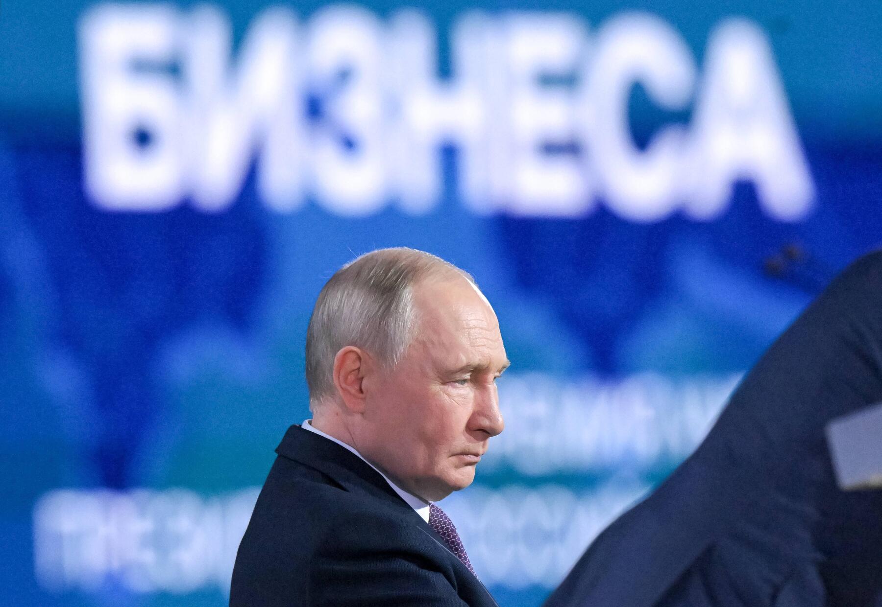 „Wir werden weiter kämpfen“: Putin fordert Kriegsabgabe von Oligarchen [premium]