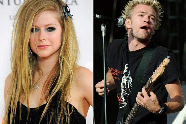 Auch im Jahr 2010 herrschte Hochbetrieb bei den Scheidungsanwälten von Los Angeles. Die Ehe zwischen der 26-jährigen kanadischen Punkrockerin Avril Lavigne und dem 30-jährigen Musiker Deryck Whibley wurde Mitte November geschieden. Wie aus Gerichtsakten hervorgeht, behält jeder der beiden Musiker die Rechte an den eigenen Songs, die jeweiligen Preise und Gitarren.