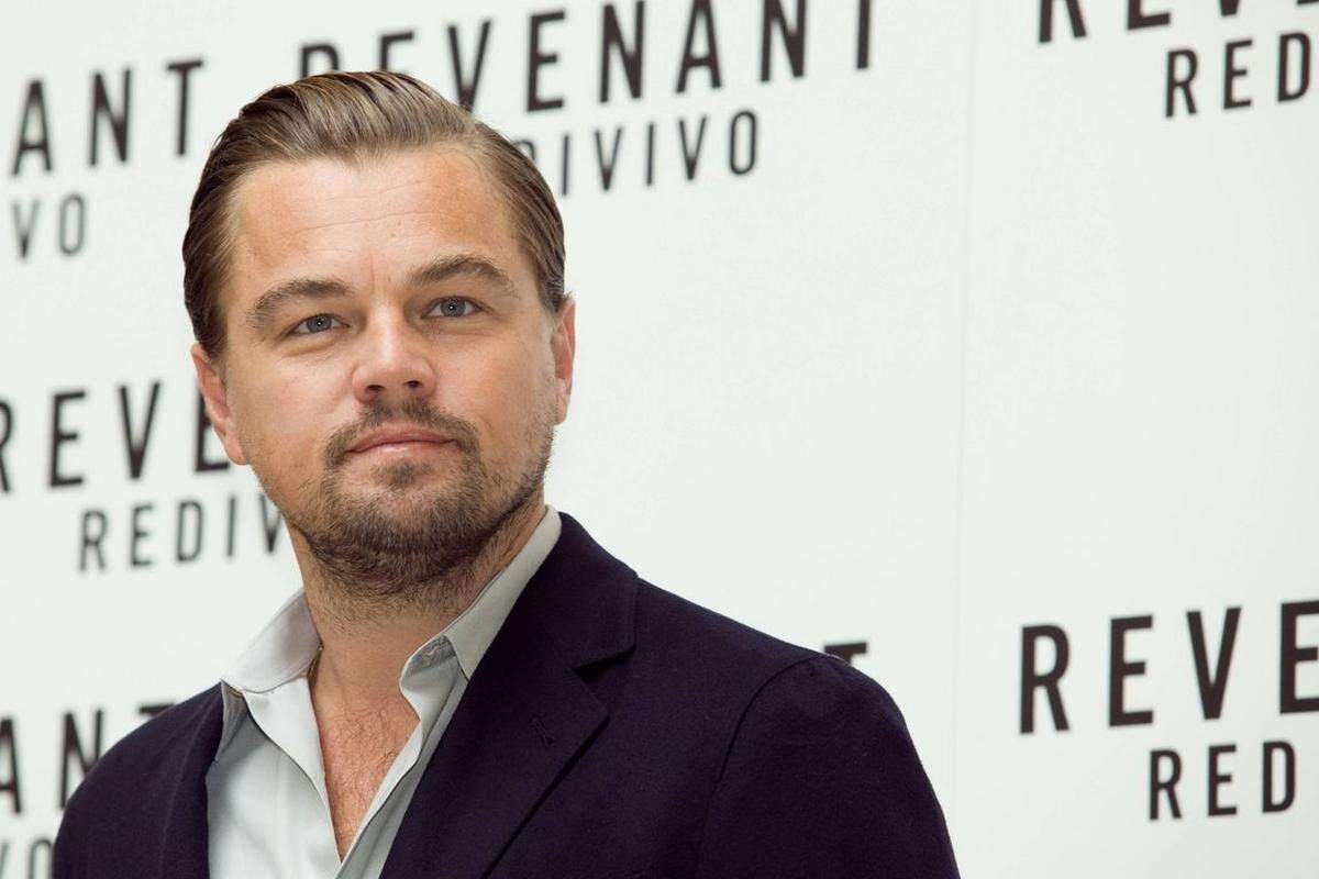 In diesem Jahr ist Leonardo DiCaprio als bester Hauptdarsteller im Film "The Revenant" für den Oscar nominiert. Titanic-Kollegin Kate Winslet (sie erhielt 2009 einen Oscar für ihre Rolle in "Der Vorleser) ist sich sicher, dass es heuer so weit sein wird. "Man kann es irgendwie spüren, und ich denke, alle gönnen es ihm", sagte sie schon im Jänner. Die Anzeichen, dass DiCaprio heuer tatsächlich einen Oscar bekommen wird, verdichten sich. Bisher ging der Schauspieler immer leer aus. Dabei hätte es nicht an Oscar-würdigen Performances gemangelt. "Die Presse" stellt 12 Filme vor, für die DiCaprio einen Oscar verdient hätte.