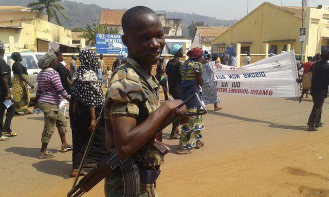 Aufstand Zentralafrikas Praesident bietet