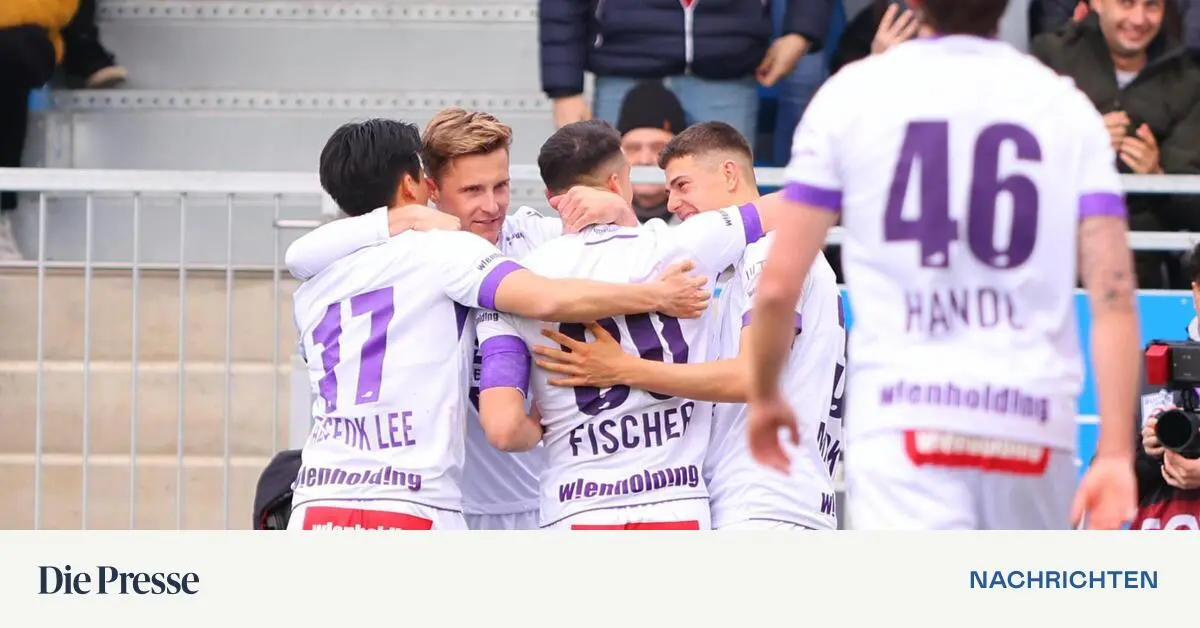 Austria-m-ht-sich-gegen-zehn-Hartberger-zum-Sieg