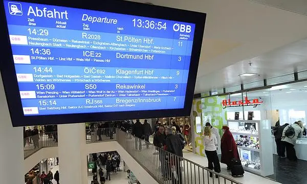 EROeFFNUNG DES 'NEUEN' WESTBAHNHOFS MIT BAHNHOFCITY WIEN-WEST