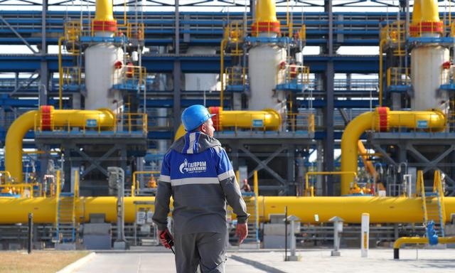 Eine Gaskompressorstation von Gazprom im Gebiet Leningrad.