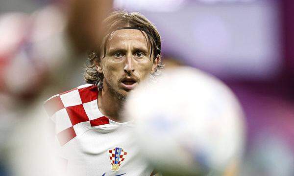 Sport Bilder des Tages AL WAKRAH - Luka Modric of Croatia during the FIFA World Cup, WM, Weltmeisterschaft, Fussball Qa