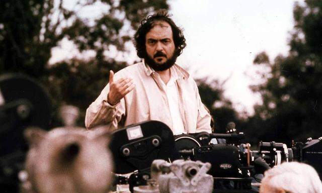 Stanley Kubrick am Set von Barry Lyndon.