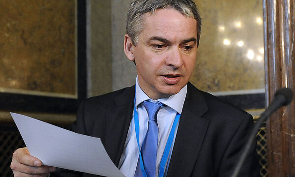 Der Ex-Public Affairs-Manager der Telekom Michael Fischer am Donnerstag, 15. März 2012, anl. einer Sitzung des Korruptions-U-Ausschusses im Parlament in Wien.