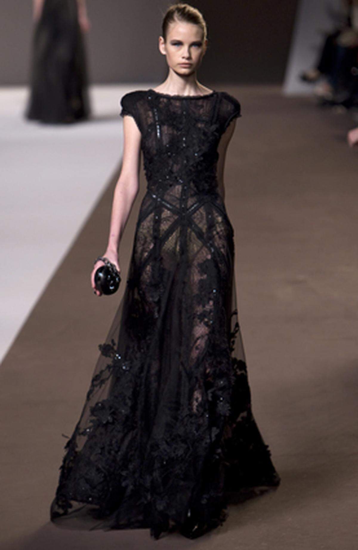 Elie Saab: Paris. HW 10/11