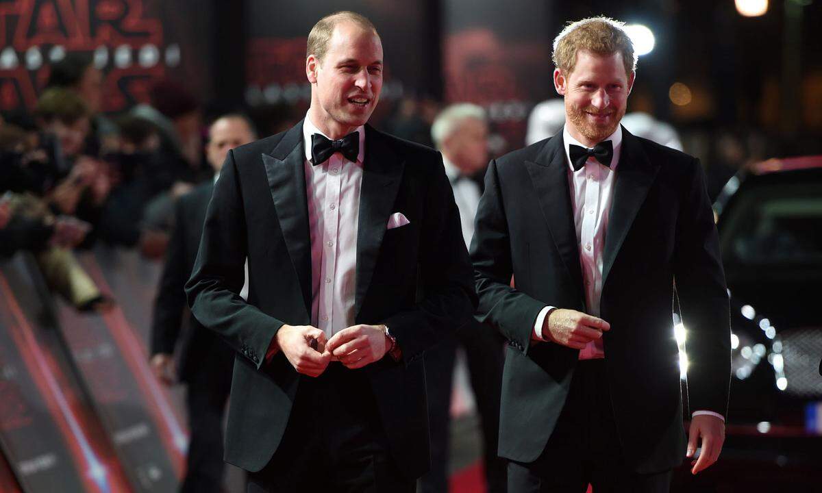 Prinz William (35) soll der Trauzeuge für seinen Bruder Prinz Harry (33) bei dessen Hochzeit mit Meghan Markle (36) sein. Harry war bereits bei der Hochzeit von William und Herzogin Kate im Jahr 2011 ebenfalls Trauzeuge gewesen.
