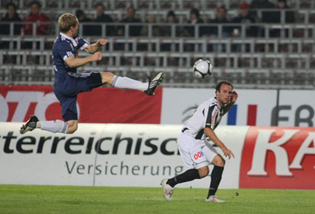 Weiter läuft es nicht beim Meister: Beim Lask gibt es ein enttäuschenden 0:0, Salzburg spürt jetzt den Atem der jeweils siegreichen Verfolger Rapid und Sturm im Nacken. Doch auch Spitzenreiter Austria patzt und verliert in Kapfenberg.