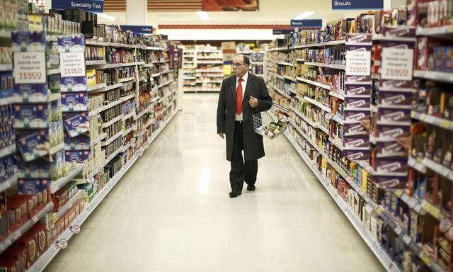 Inside A Tesco Plc Supermarket As Retailer Announces Price Cuts And Store Closures