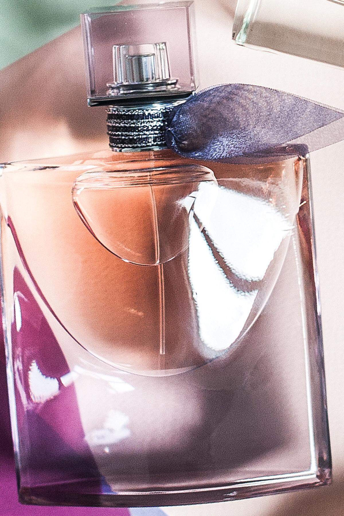 „La Vie Est Belle“, neu ist das Eau de Parfum intense, um 73 Euro.